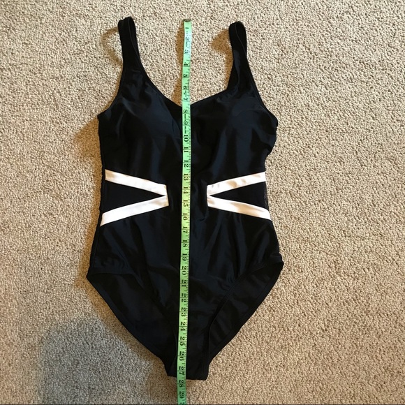Catalina Black White One Piece Swimsuit, EUC, 8/10 - Picture 10 of 15